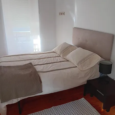 Casa Regina Ideal Familias Peregrinos Y Parejas, Cerca Del Camino Y De La Playa Guest house Baiona